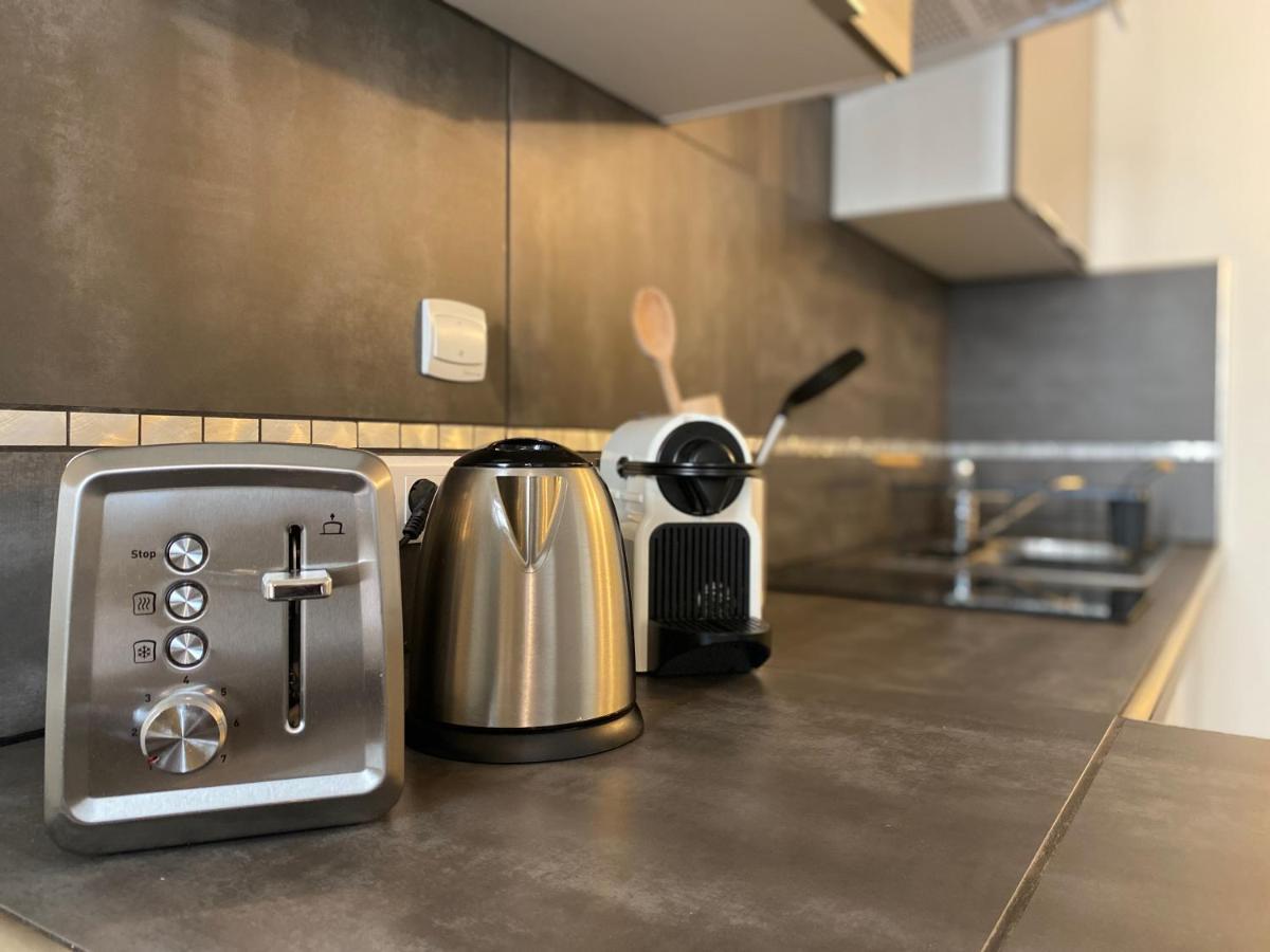 Exceptionnel ! Superbe Appartement Refait A Neuf En Rez-De-Chaussee Avec Parking Prive Castres  Exteriér fotografie
